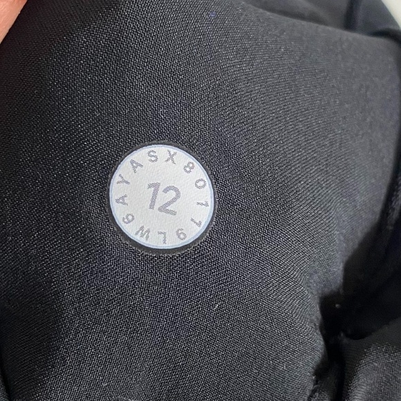 Lululemon Noir Crop Black Paper Bag Pants SZ 12 - Picture 5 of 6